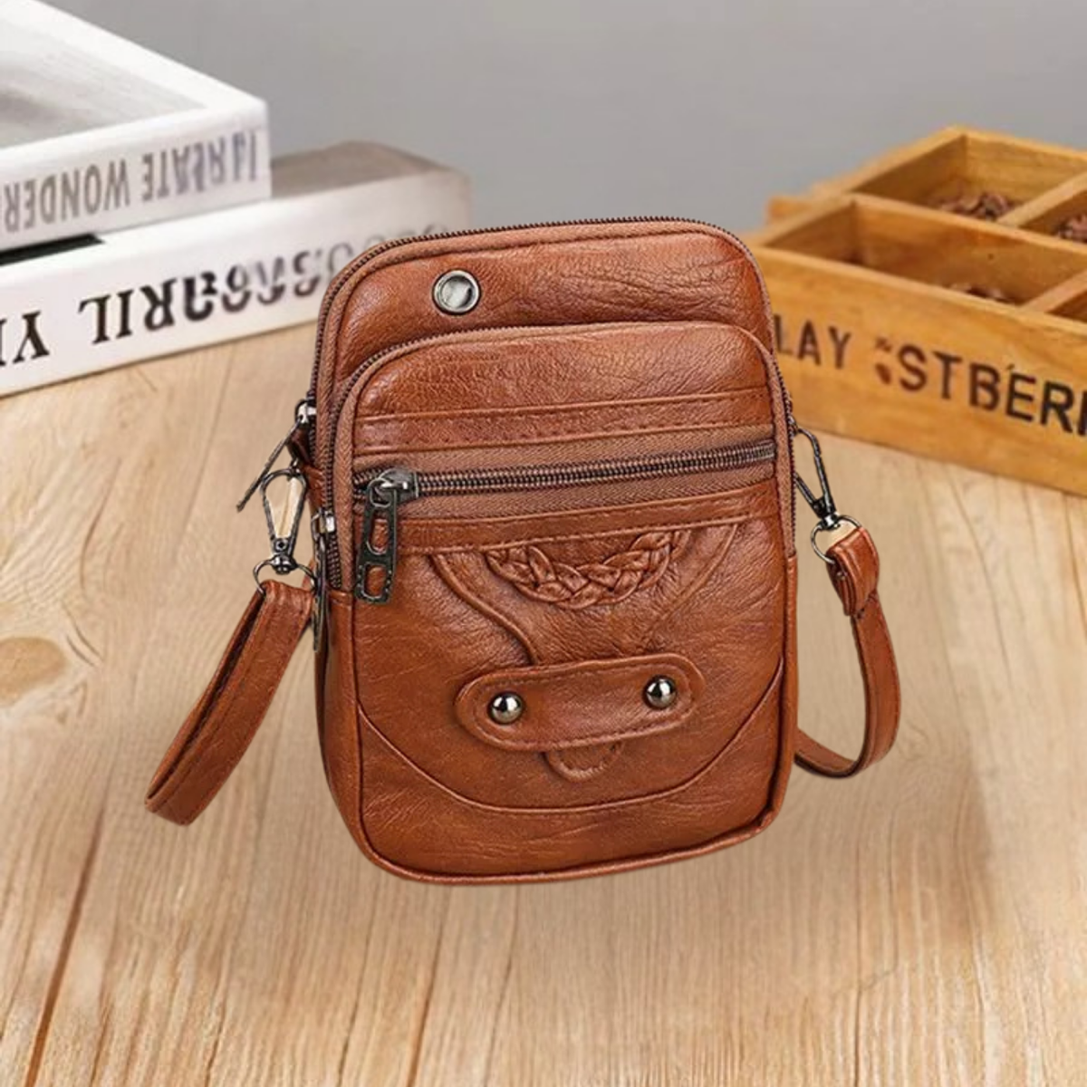 Vellana | Vintage Leather Shoulder Bag