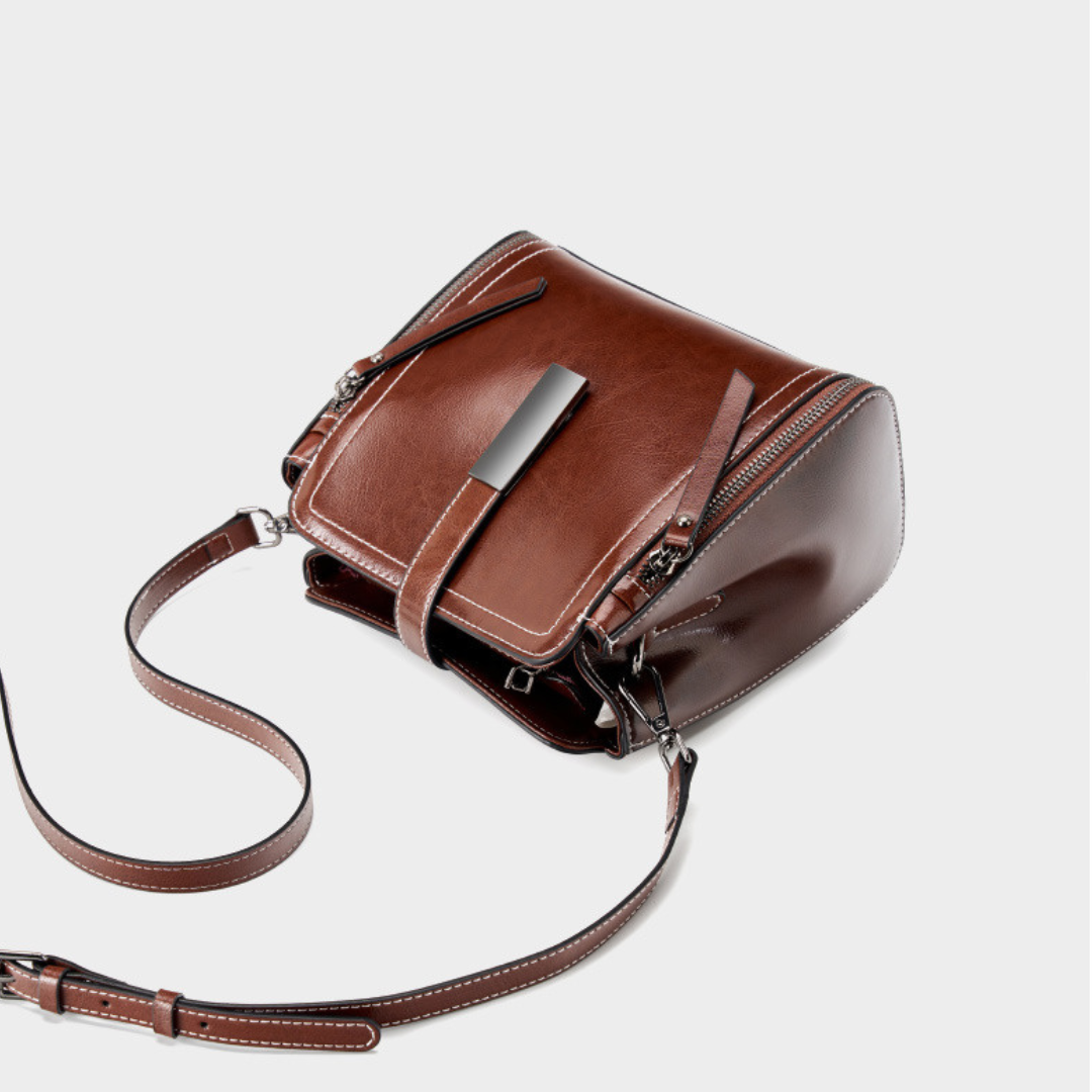 Ivory Belle Handbag