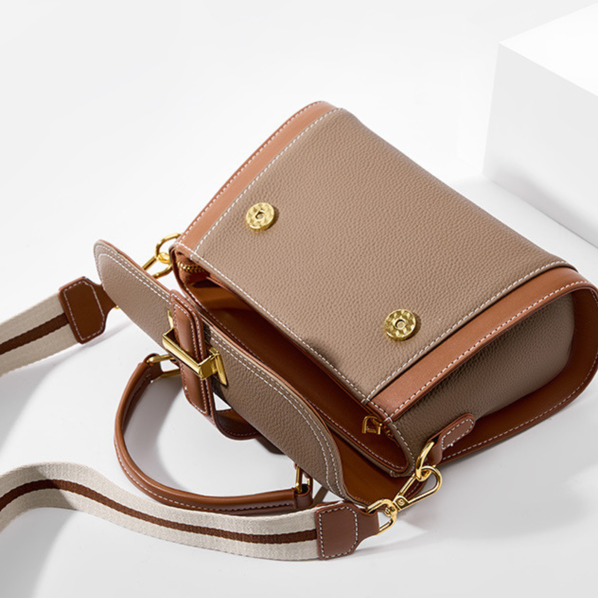 Céleste Charm Handbag