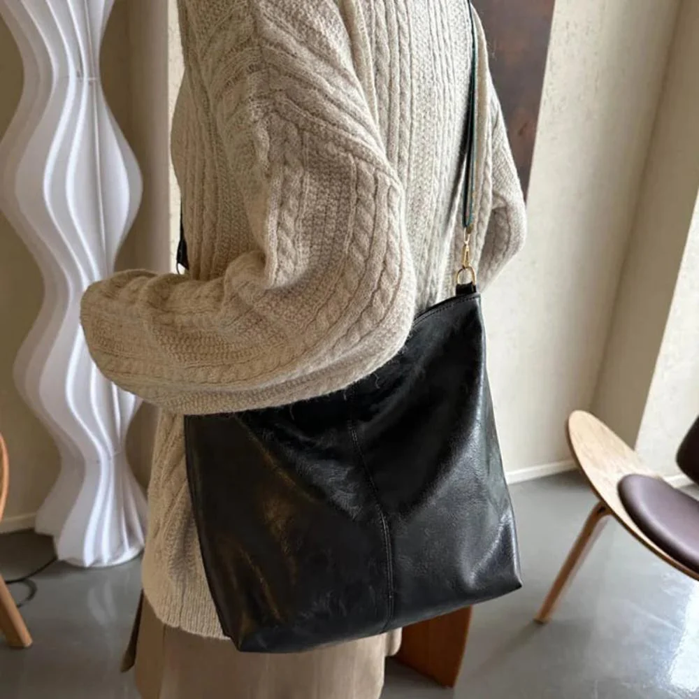 Chelsey | Leather Workbag with pockets