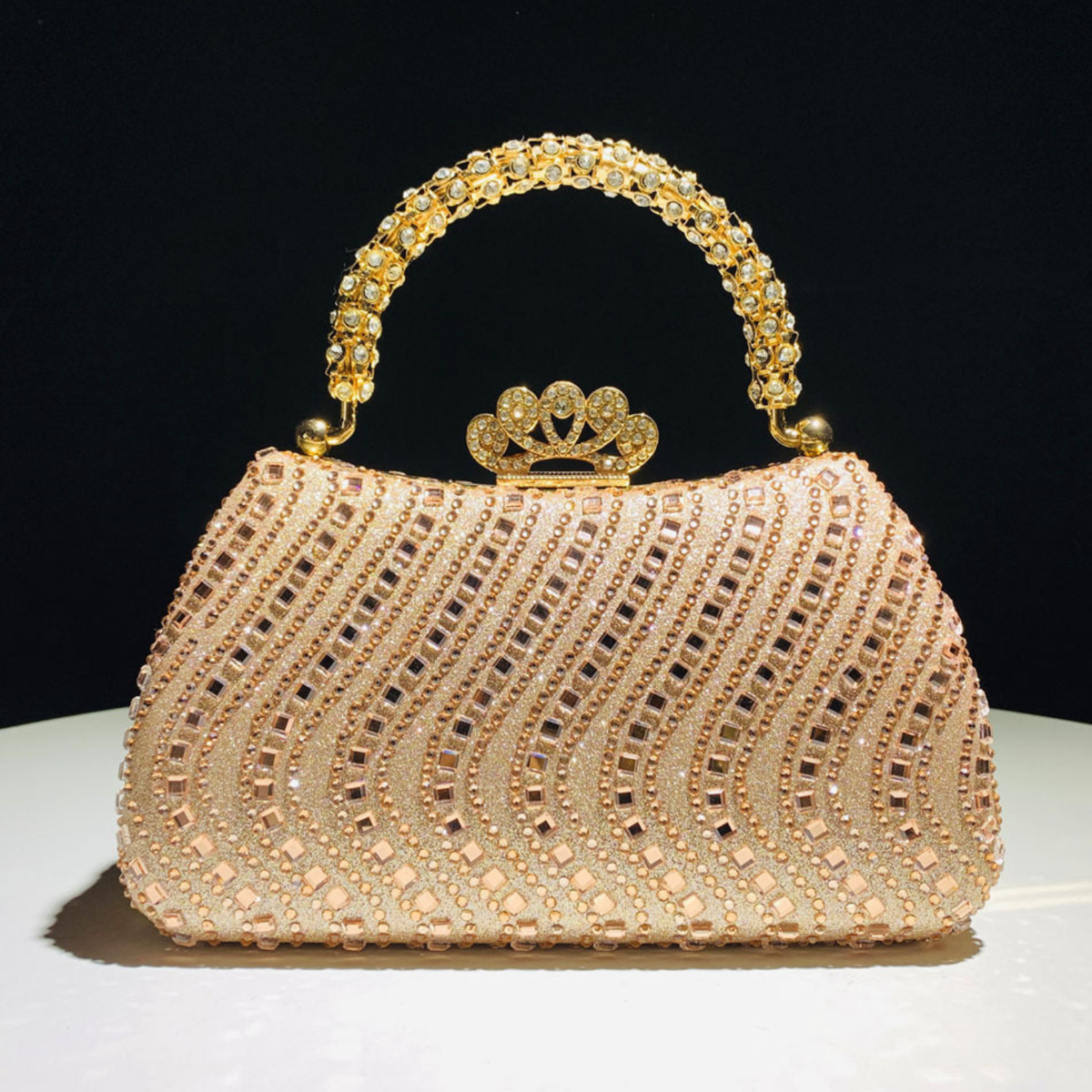 Éloise Signature Handbag
