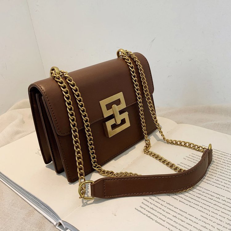 Quintessa Shoulder Bag