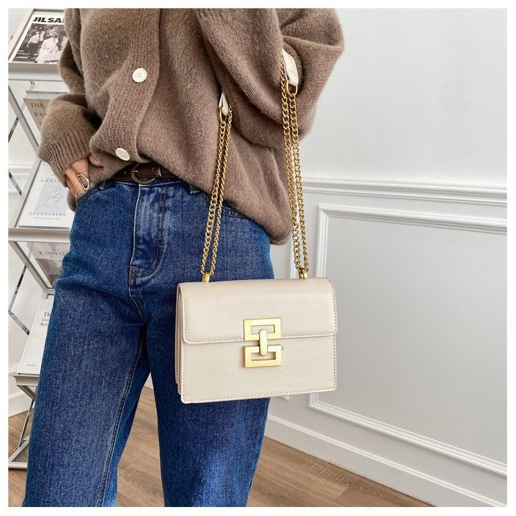 Quintessa Shoulder Bag