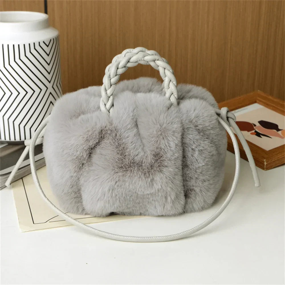 Marilyn | Plush Pumpkin Hand Bag