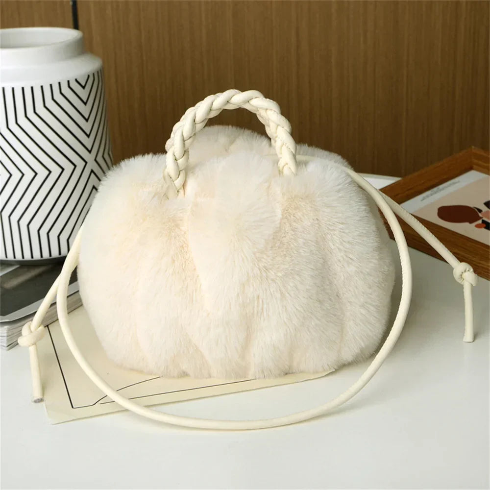 Marilyn | Plush Pumpkin Hand Bag