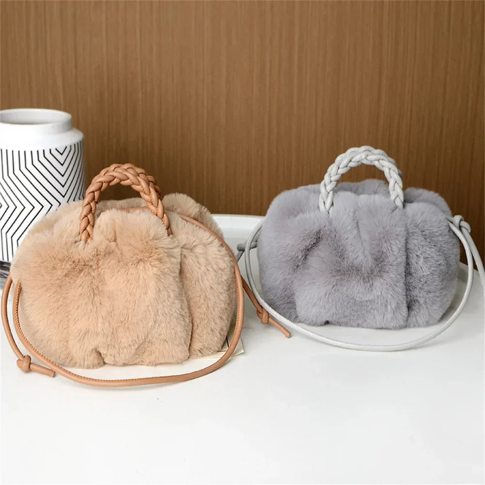 Marilyn | Plush Pumpkin Hand Bag
