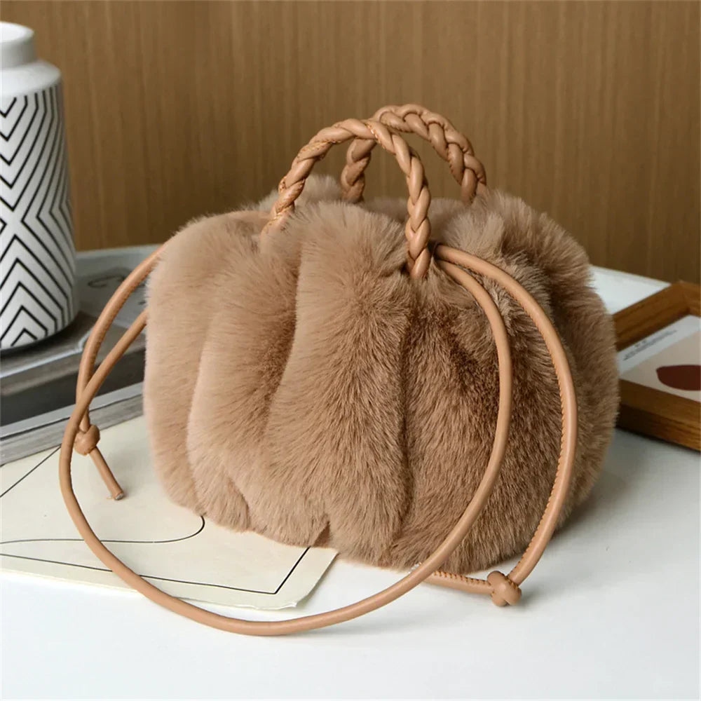 Marilyn | Plush Pumpkin Hand Bag