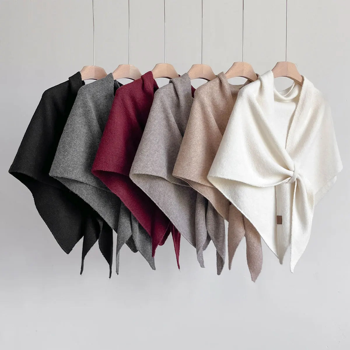 Elara™ Luxe Soft-Weave Scarf