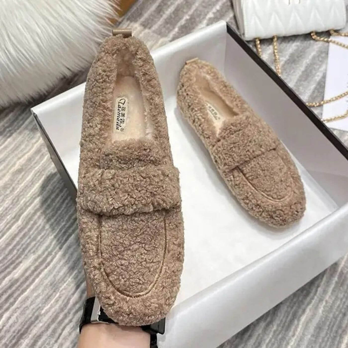 Ursula | Cozy Warm Moccasins