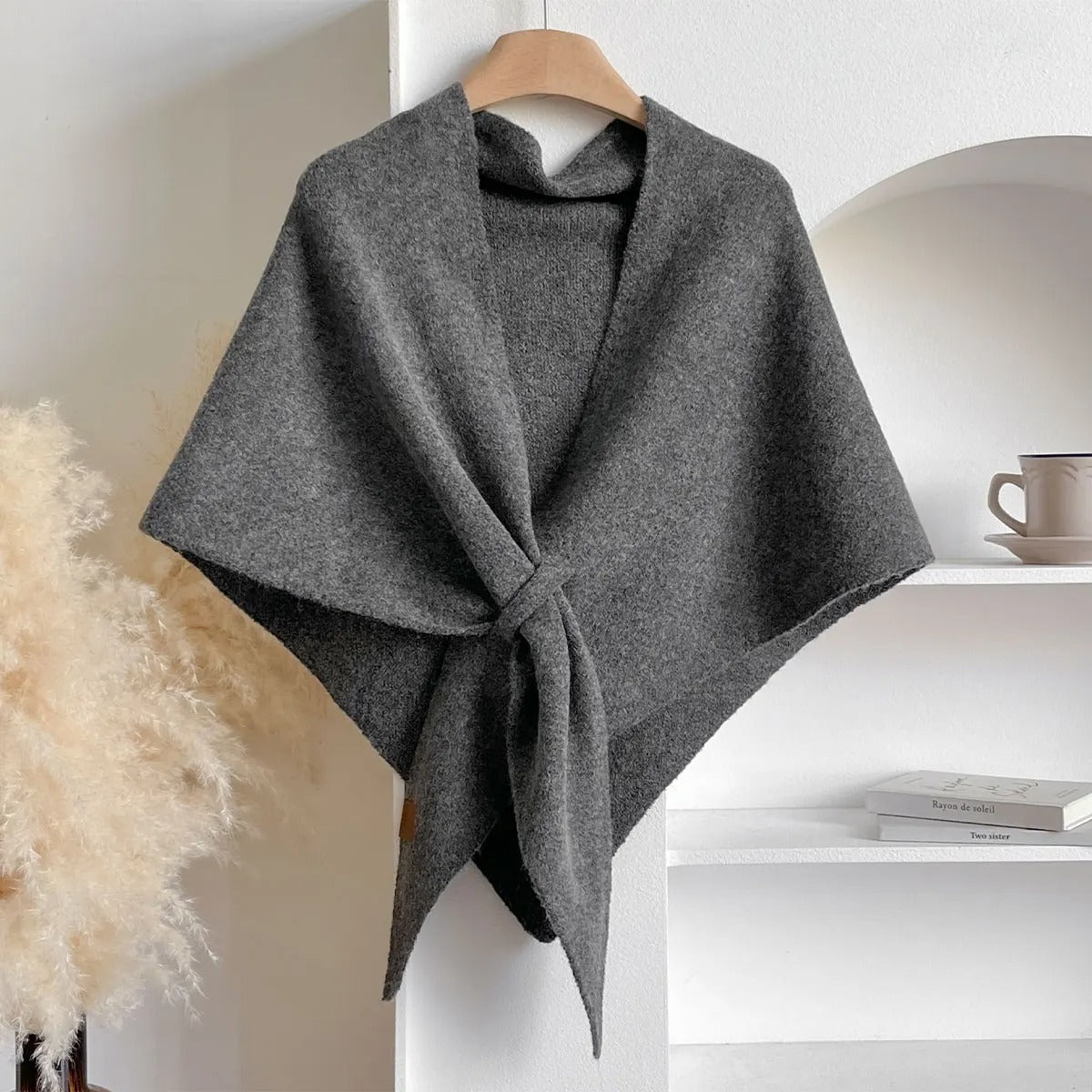 Elara™ Luxe Soft-Weave Scarf