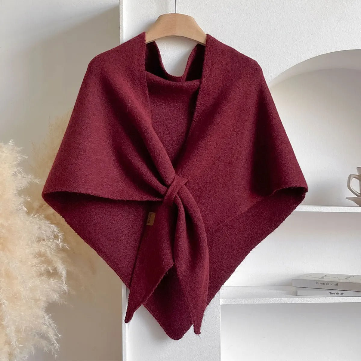 Elara™ Luxe Soft-Weave Scarf