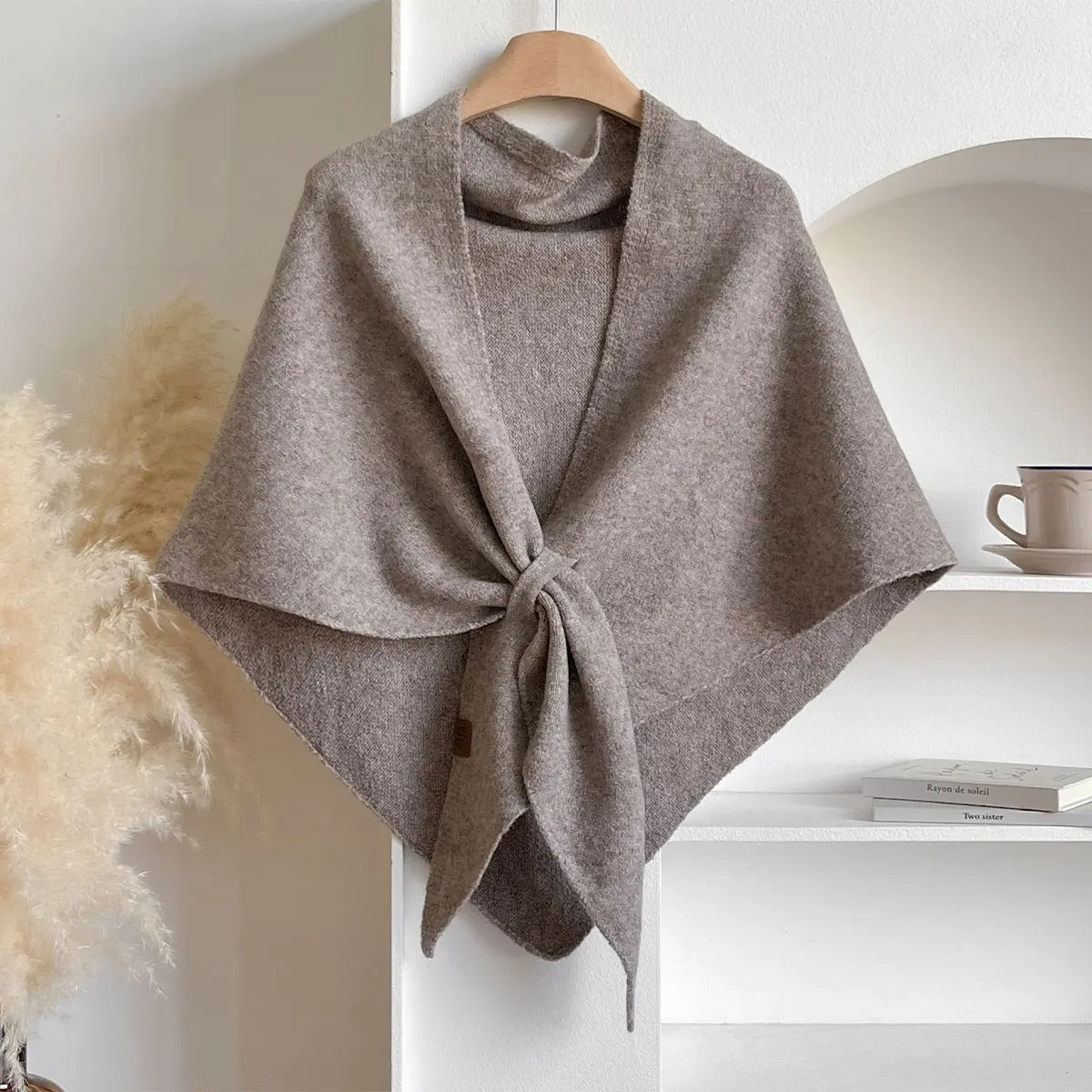 Elara™ Luxe Soft-Weave Scarf